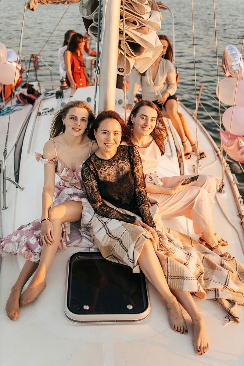 women-in-cruise